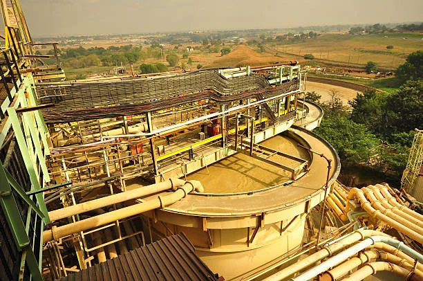 Effect of Lead Nitrate Addition on the Cyanidation of Refractory Gold Ores
